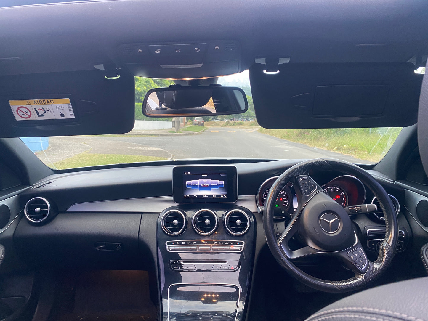 2016 Mercedes Benz C200